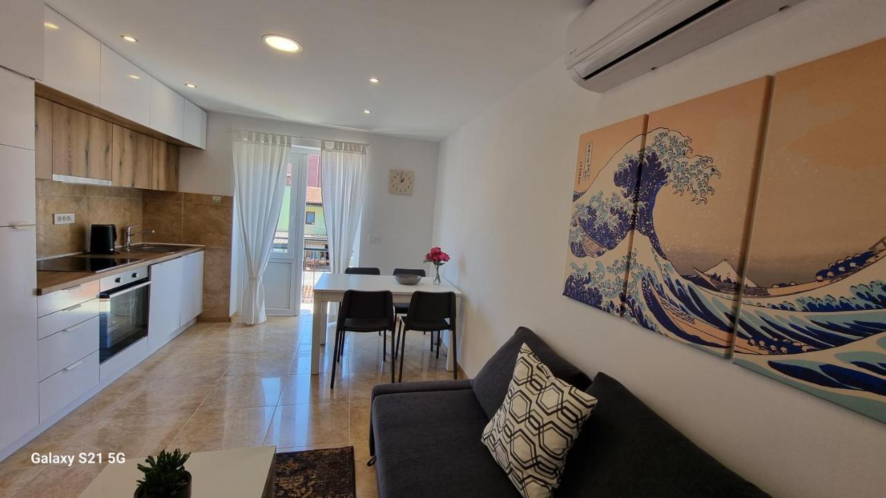 Apartment Rivarela Blu - Newly Renovated And Top Location Near Sea Novigrad Istria Extérieur photo