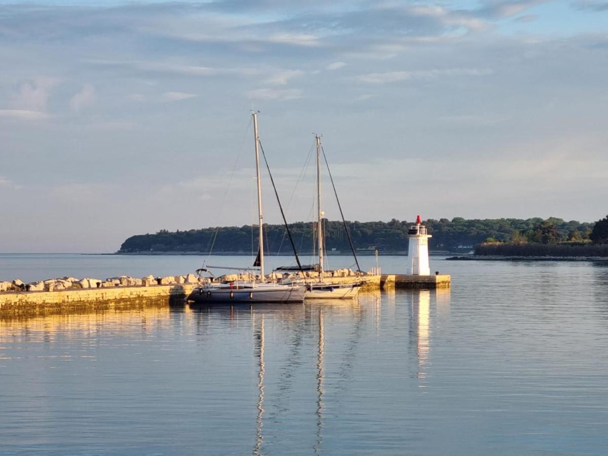 Apartment Rivarela Blu - Newly Renovated And Top Location Near Sea Novigrad Istria Extérieur photo
