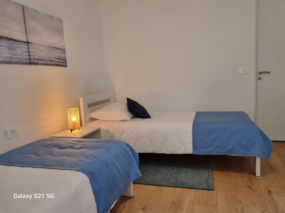 Apartment Rivarela Blu - Newly Renovated And Top Location Near Sea Novigrad Istria Extérieur photo
